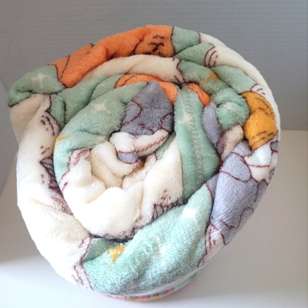 Cats and Cosmos Scene Super Soft Oversized Plush Throw Blanket NWT